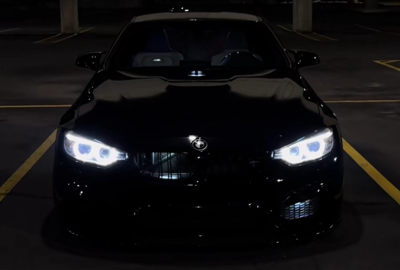 V2 Strobes